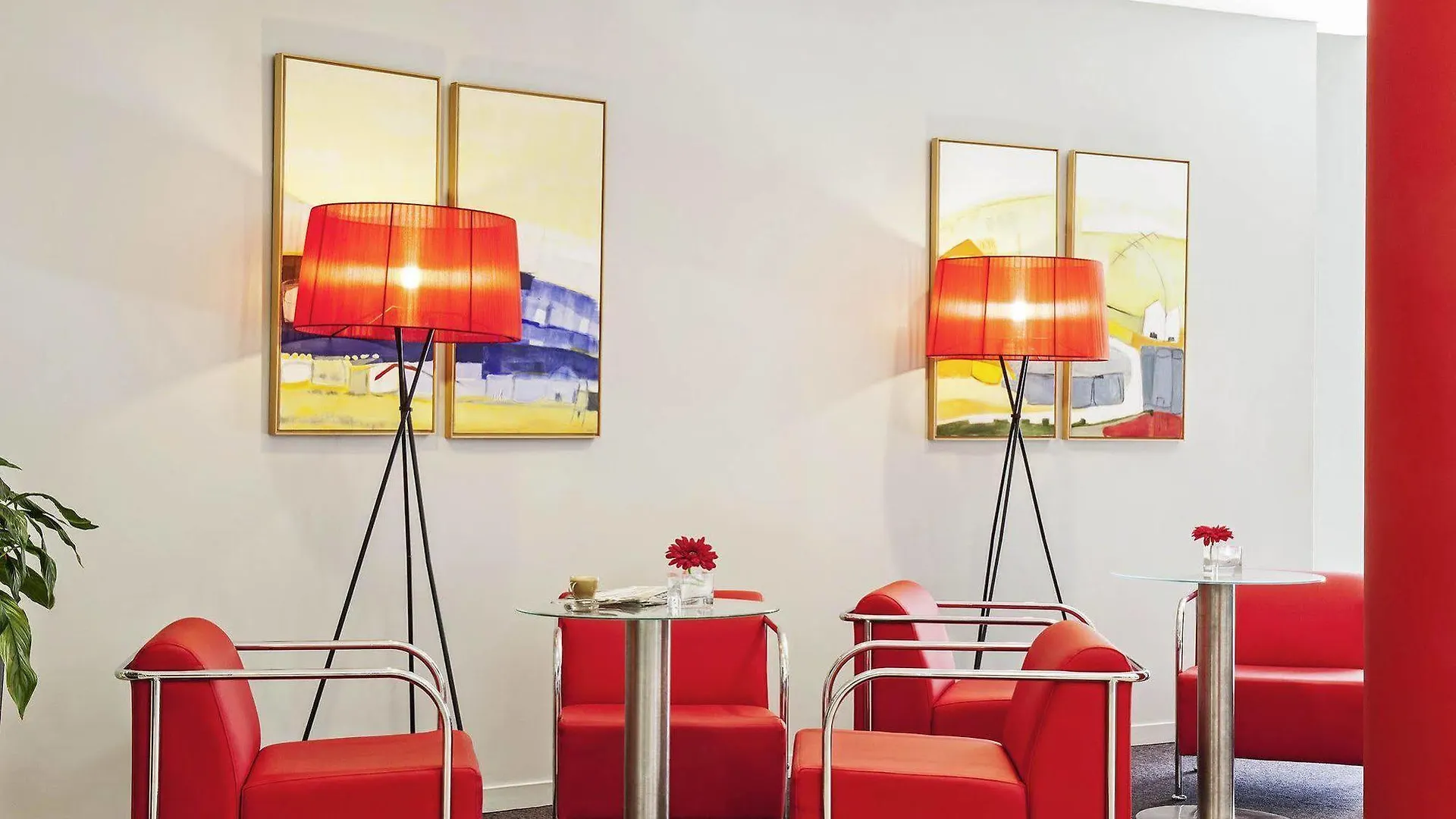 Hotel Ibis Barcelona Molins De Rei 2*,