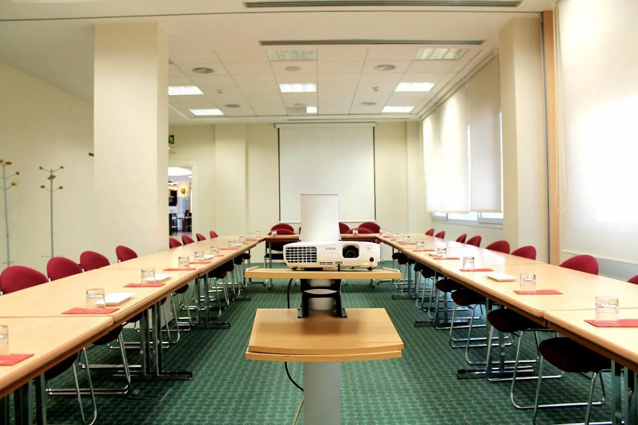 **  Hotel Ibis Barcelona Molins De Rei Hiszpania