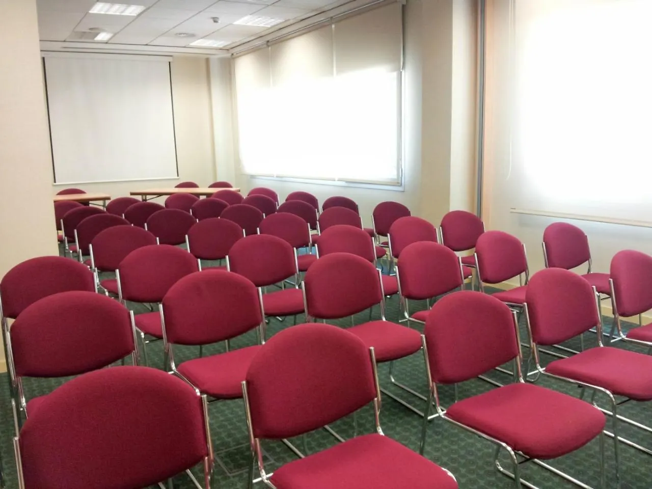 Hotel Ibis Barcelona Molins De Rei 2*,  Hiszpania