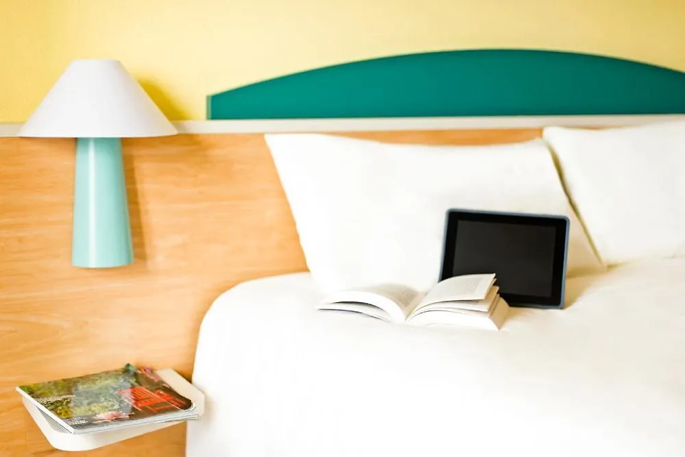 Ibis Barcelona Molins De Rei Hotel