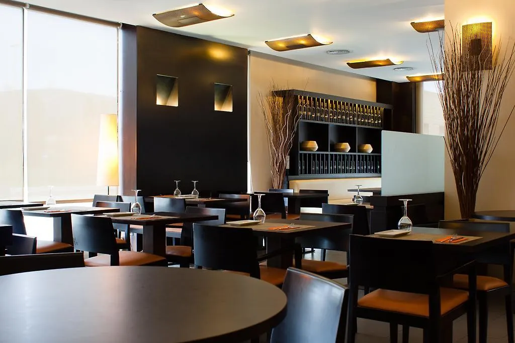 Ibis Barcelona Molins De Rei Hotel 2*,