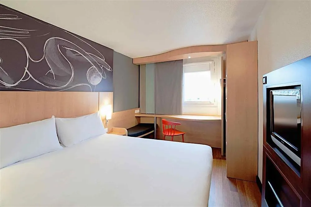 **  Ibis Barcelona Molins De Rei Hotel Spain